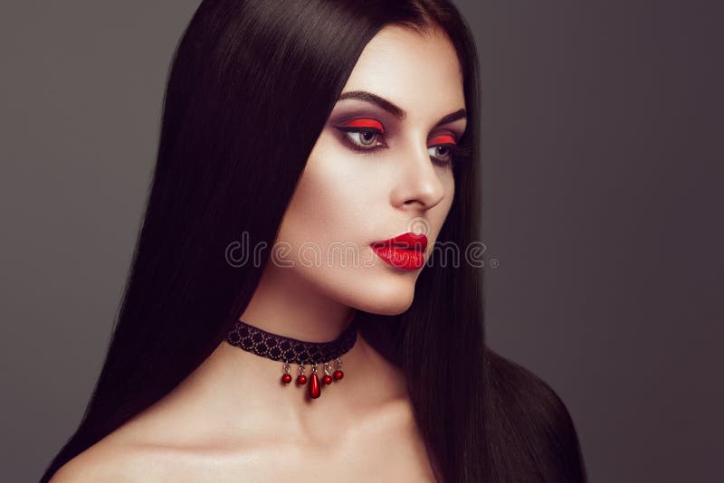 Retrato De La Mujer Del Vampiro De Halloween Imagen de archivo