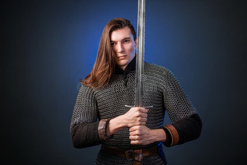 Cgi Homem Mulher Medieval Viking Vestido Fantasia fotos, imagens