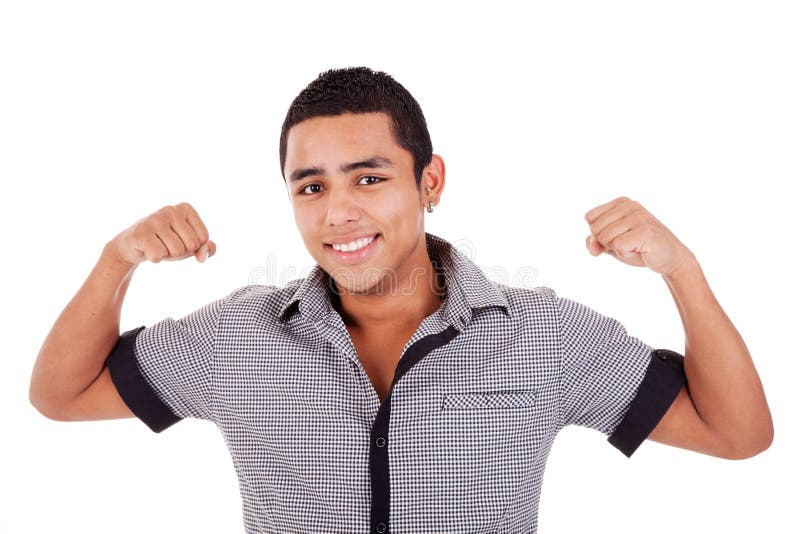 Retrato de un hombre latino joven muy feliz fotos de archivo