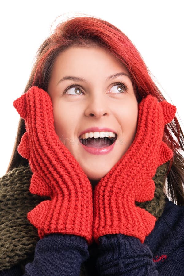 Retrato de una chica joven en la ropa del invierno aislada en el CCB blanco fotos de archivo libres de regalías Retrato de una chica joven en la ropa del invierno aislada en el CCB blanco fotos de archivo libres de regalías