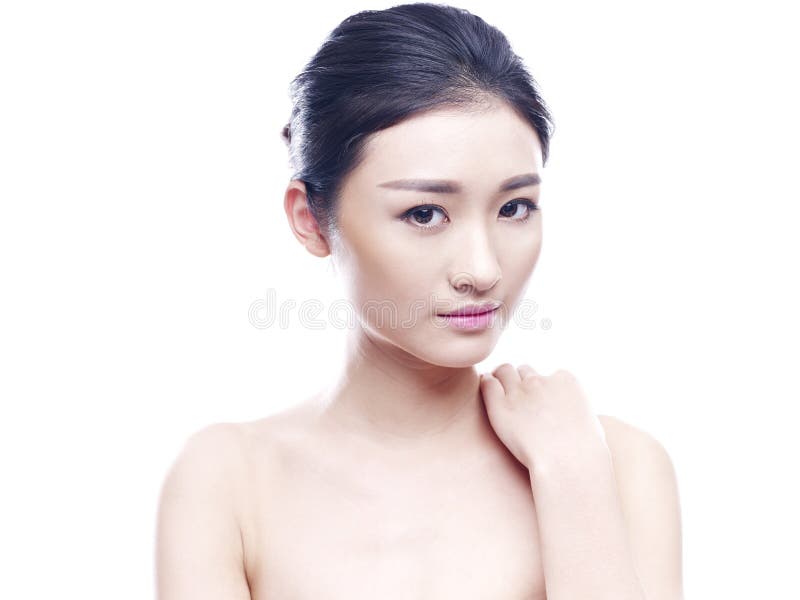Retrato de estúdio de uma jovem asiática fotografia de stock