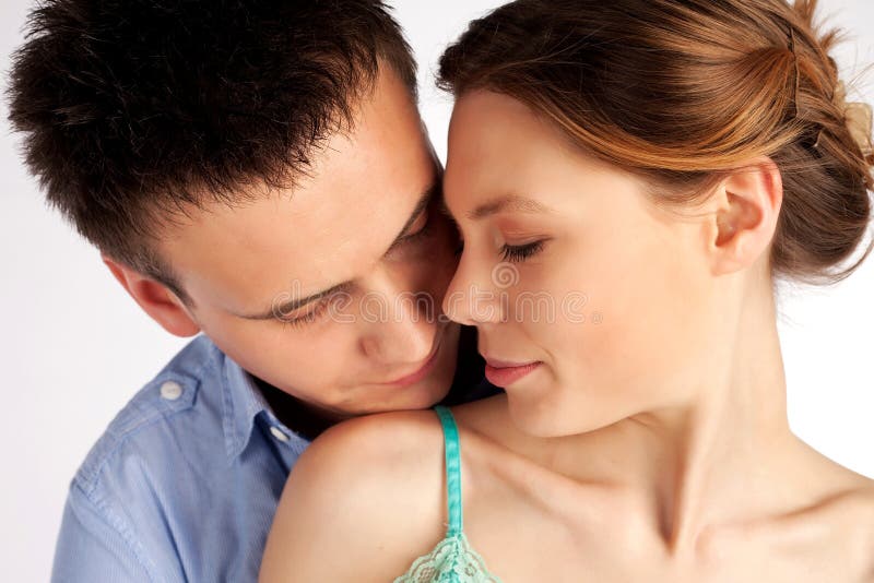 Retrato macio dos pares do amor fotografia de stock Retrato macio dos pares do amor fotografia de stock