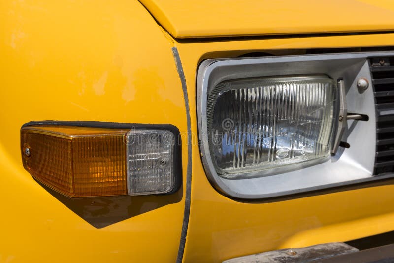 Retro- Autoparadescheinwerfer lizenzfreie stockfotografie