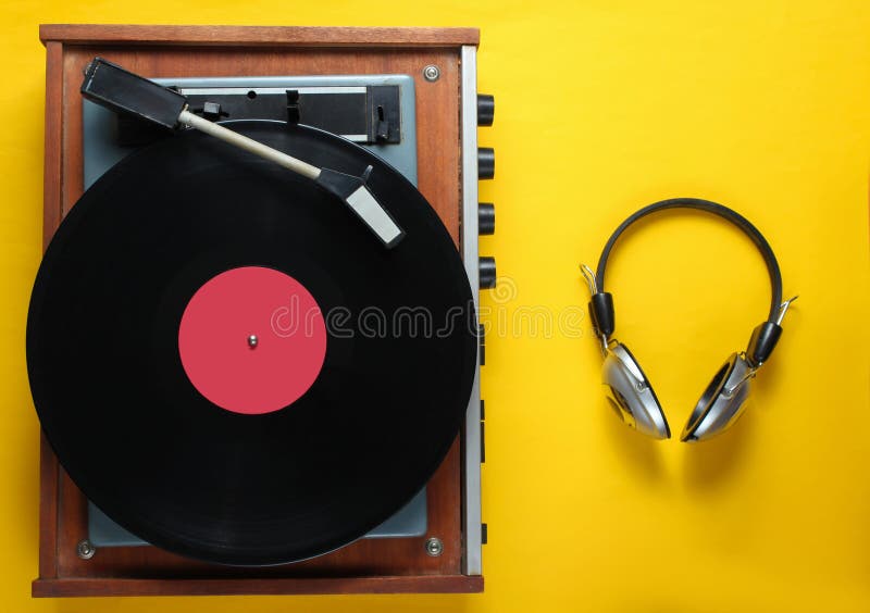 Retro giradischi del vinile immagini stock Retro giradischi del vinile immagini stock