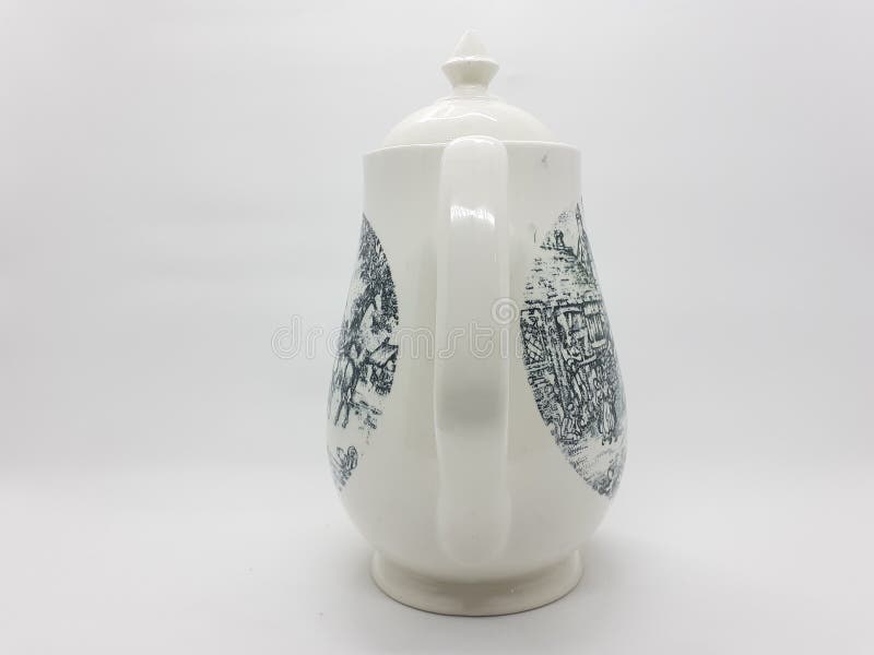 Retro Porcelain Traditional Antique Ethnic Vintage Retro Kettle Tea Pot Clean Set in White Isolated Background as Graphic Resource obrazy stock Retro Porcelain Traditional Antique Ethnic Vintage Retro Kettle Tea Pot Clean Set in White Isolated Background as Graphic Resource obrazy stock