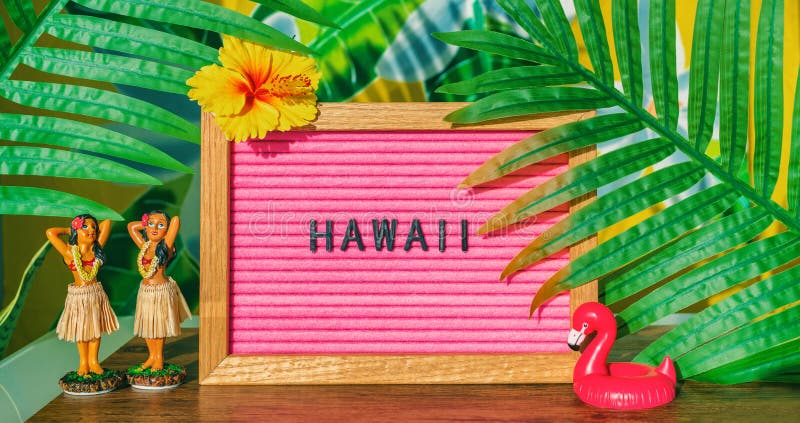 Hawaii Hula Tänzerin Mädchen Puppe Auf Dem Armaturenbrett Der