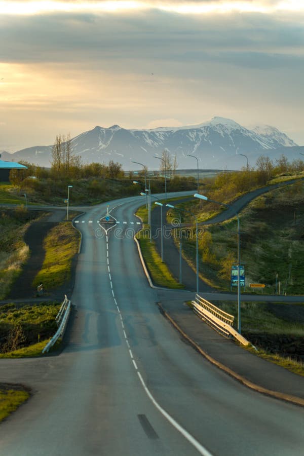 Download Reykjavik stockbild. Bild von grün, hintergrund, nave - 96932661