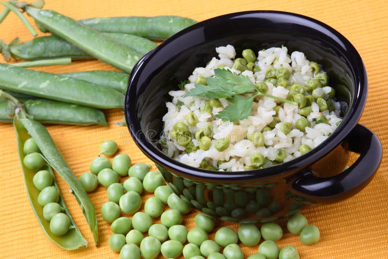 Rice with green pea