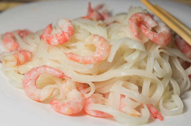 Rice noodles with shrimp stock image. Image of delicious - 27981253