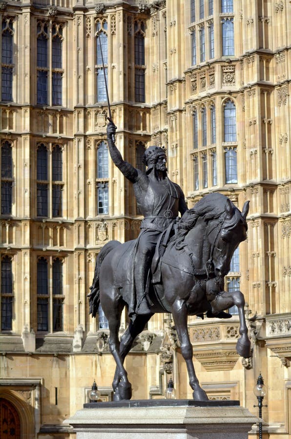 King Richard The Lionheart Statue, London, England Stock Photo - Image ...