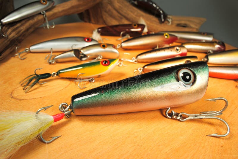 Handcrafted fishing lures for trout and redfish. Handcrafted fishing lures for trout and redfish