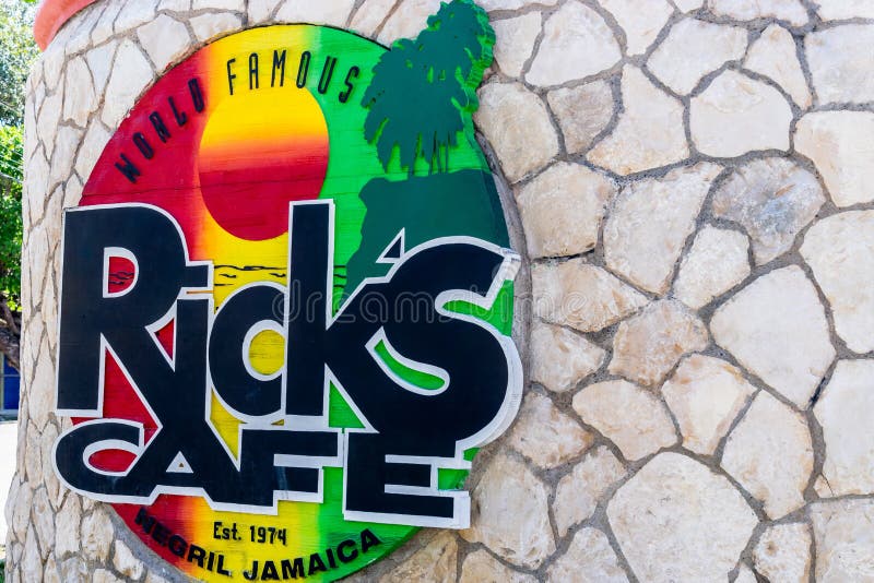 Ricks咖啡馆、一家著名娱乐酒吧和餐馆伦敦西区，内格里尔，牙买加峭壁的 库存图片