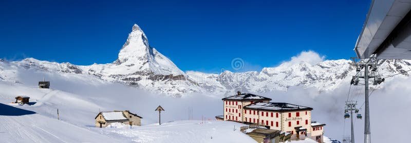 Zuigeling schandaal picknick Riffelberg Hotel with Matterhorn Peak in Background Editorial Stock Image -  Image of peaceful, hotel: 70176834