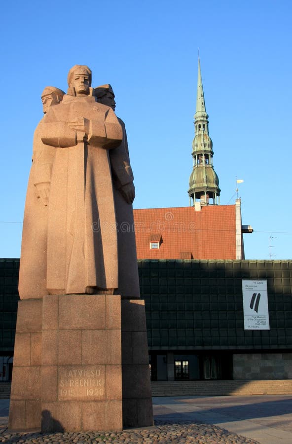 Riga - statua dell'occupazione