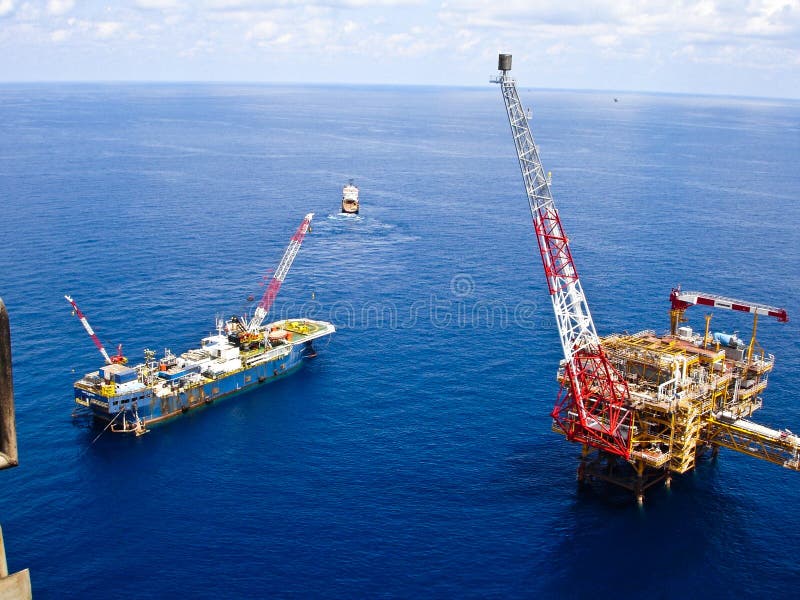 Rigs offshore Oil refinery at thai ocean