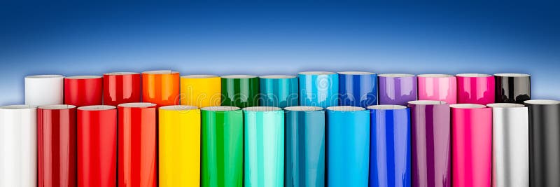 Rij van verschillende regenboogkleurige vinylautomaten voor het wikkelen of plotteren van zelfsnijdende folie, rollen blauwe witte