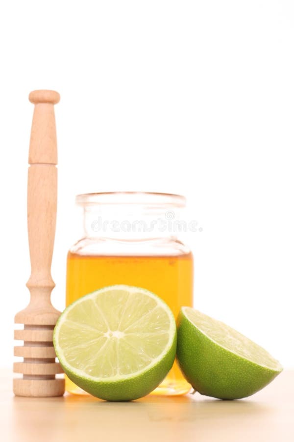 Rimedio di influenza e di freddo fotografie stock libere da diritti Rimedio di influenza e di freddo fotografie stock libere da diritti