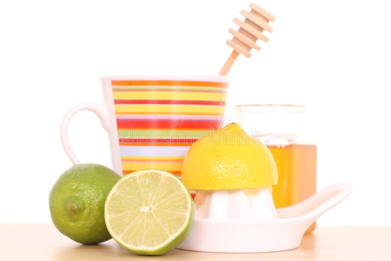 Rimedio di influenza e di freddo fotografie stock libere da diritti Rimedio di influenza e di freddo fotografie stock libere da diritti