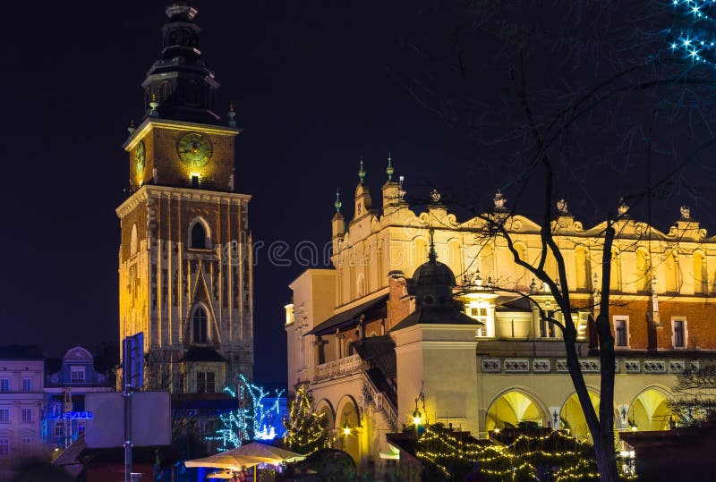 Rinascita Sukiennice o panno Corridoio a Cracovia, Polonia fotografia stock Rinascita Sukiennice o panno Corridoio a Cracovia, Polonia fotografia stock