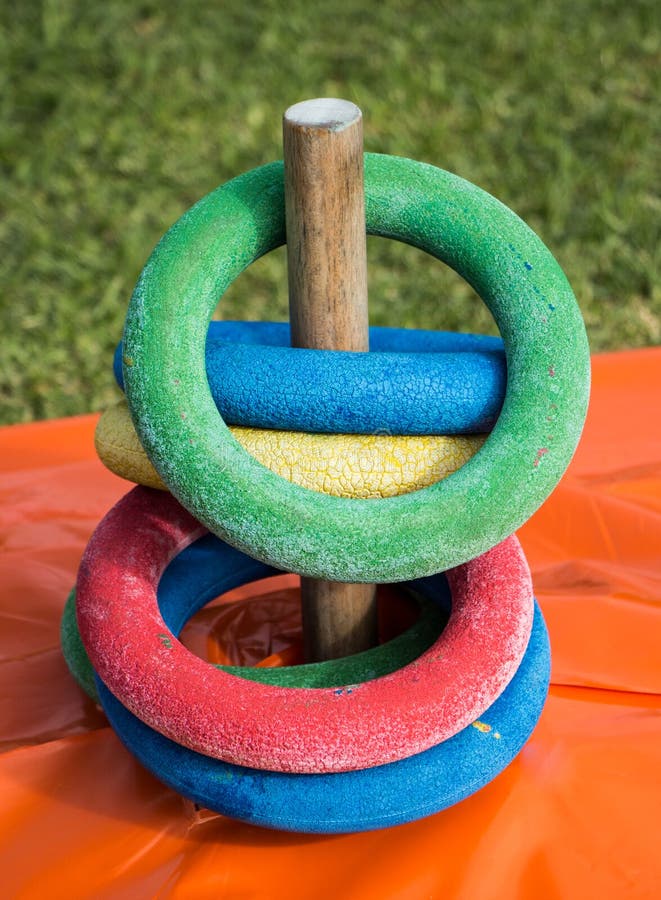 Ring Peg Game foto de archivo. Imagen de anillos, puntas 30992624