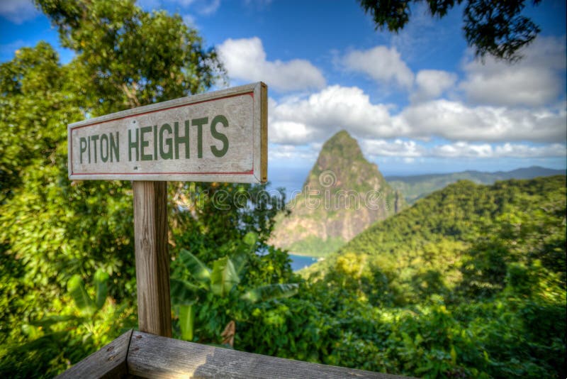 Ringbulthöjder, Saint Lucia royaltyfri bild Ringbulthöjder, Saint Lucia royaltyfri bild