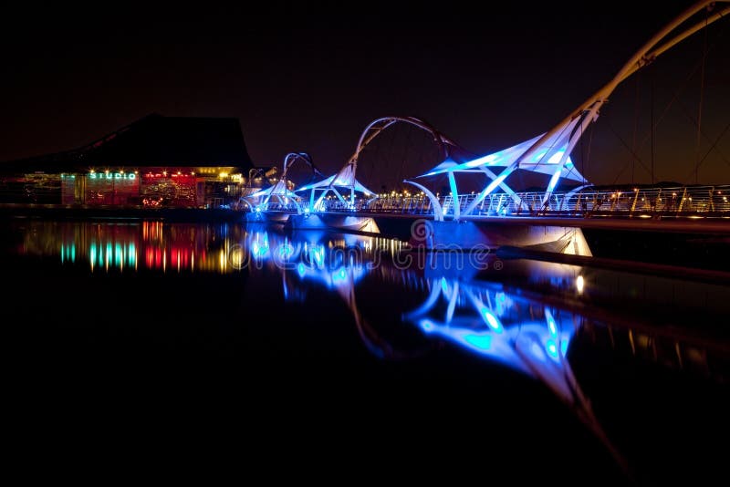 Rio Salado Pedestrian Bridge