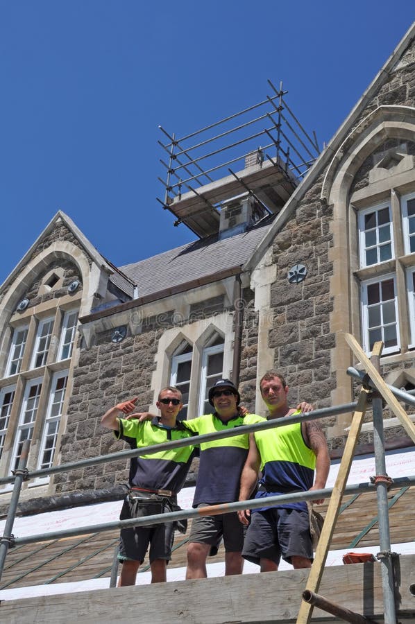 Riparazioni di terremoto dell'istituto universitario del Christ, Christchurch fotografie stock libere da diritti Riparazioni di terremoto dell'istituto universitario del Christ, Christchurch fotografie stock libere da diritti