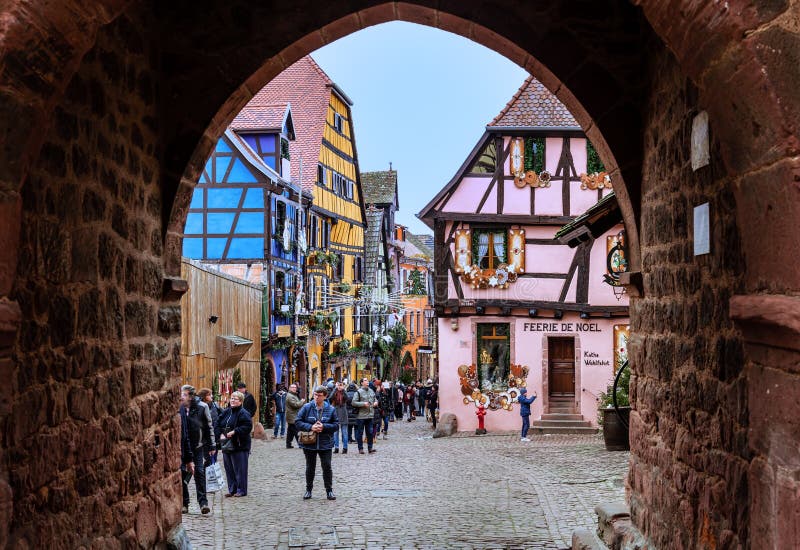 Christmas in Riquewihr, Alsace. Editorial Photography - Image of halftimbered, alsatian: 129745392
