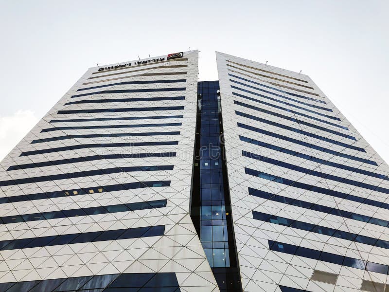 RISHON LE ZION, ΙΣΡΑΗΛ - 12 ΑΠΡΙΛΊΟΥ 2018: Κτήριο Azrieli Rishon LE Zion, Ισραήλ στοκ εικόνες με δικαίωμα ελεύθερης χρήσης