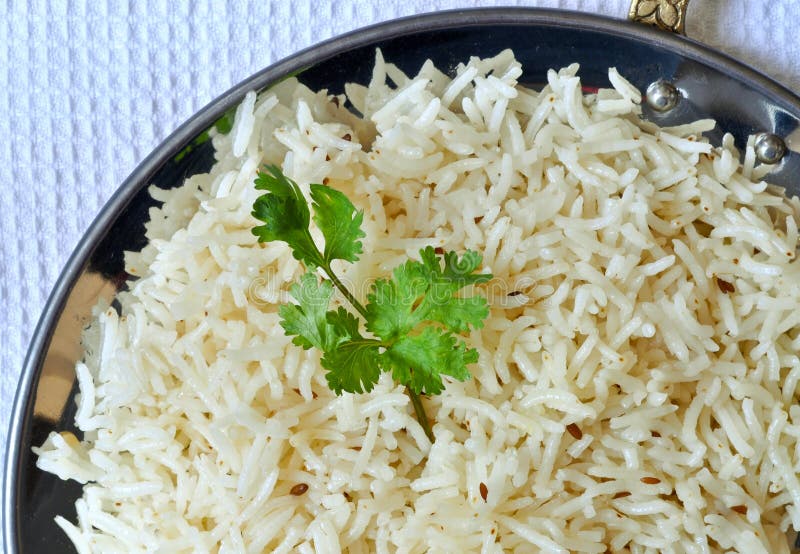 Riso basmati indiano immagine stock. Immagine di consumo 21902655