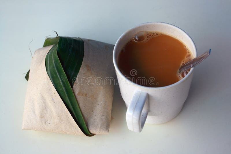 Riso con il latte di noce di cocco immagini stock Riso con il latte di noce di cocco immagini stock