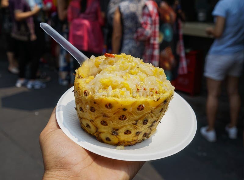 Riso dolce con l'ananas giallo immagini stock Riso dolce con l'ananas giallo immagini stock