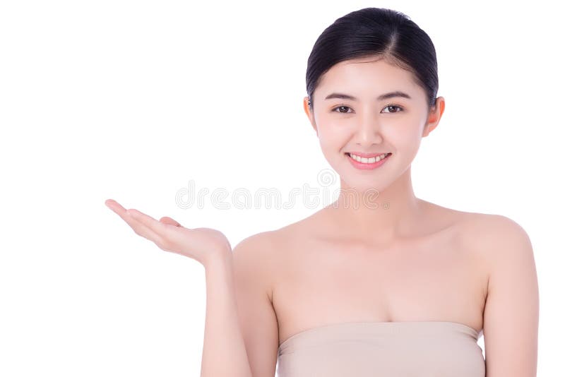 Ritratto, bella ragazza asiatica, pulisce il concetto di pelle nuda La bellezza asiatica si scontra con la nudità e il benessere immagini stock Ritratto, bella ragazza asiatica, pulisce il concetto di pelle nuda La bellezza asiatica si scontra con la nudità e il benessere immagini stock