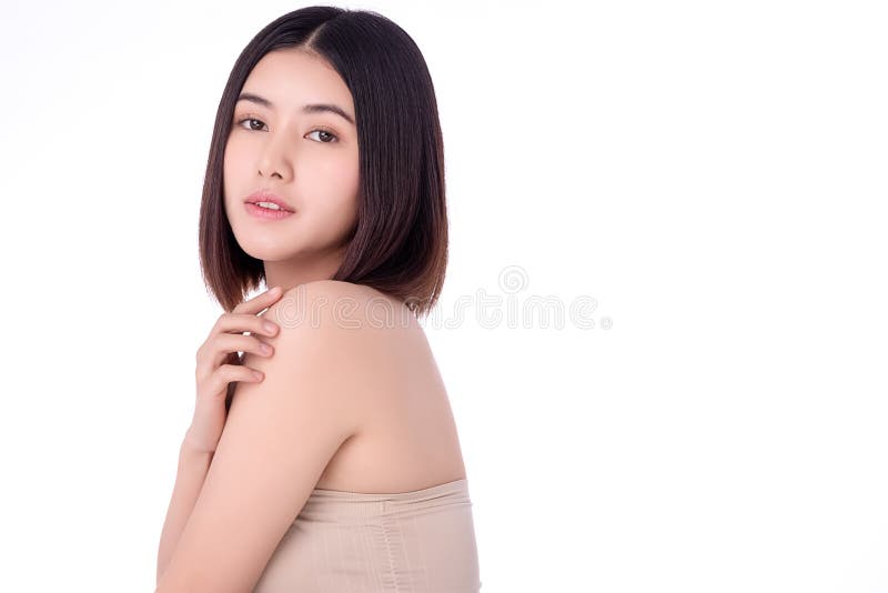 Ritratto, bella ragazza asiatica, pulisce il concetto di pelle nuda La bellezza asiatica si scontra con la nudità e il benessere immagine stock Ritratto, bella ragazza asiatica, pulisce il concetto di pelle nuda La bellezza asiatica si scontra con la nudità e il benessere immagine stock