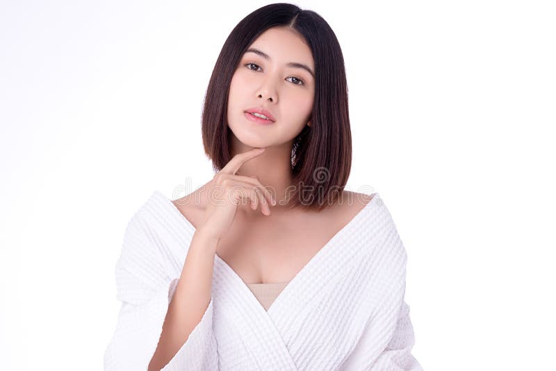 Ritratto, bella ragazza asiatica, pulisce il concetto di pelle nuda La bellezza asiatica si scontra con la nudità e il benessere immagini stock libere da diritti Ritratto, bella ragazza asiatica, pulisce il concetto di pelle nuda La bellezza asiatica si scontra con la nudità e il benessere immagini stock libere da diritti