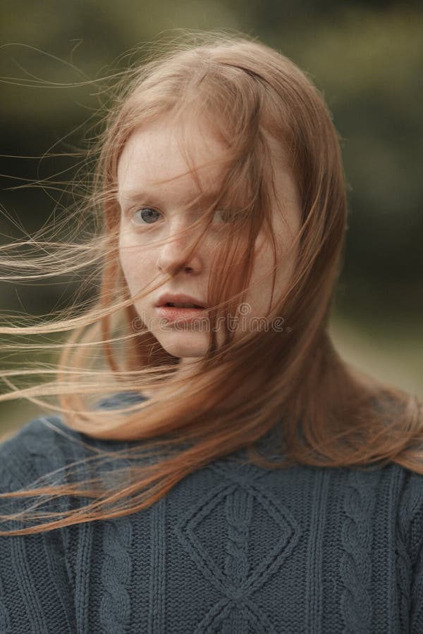 Ritratto di ragazza fotografie stock libere da diritti