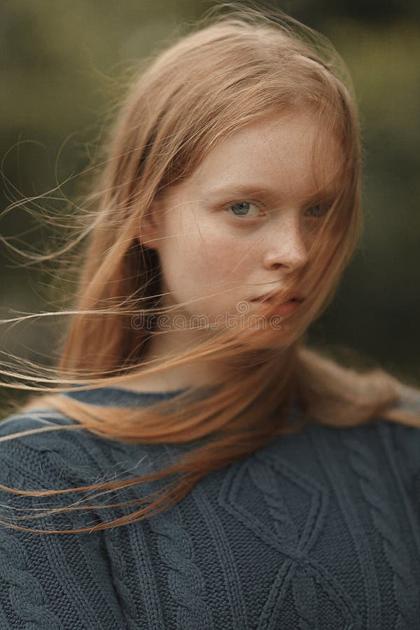 Ritratto di ragazza fotografie stock