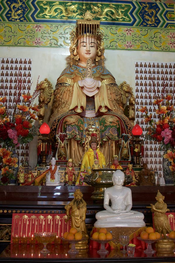 Ritratto di bella statua della dea di Mazu immagine stock libera da diritti Ritratto di bella statua della dea di Mazu immagine stock libera da diritti