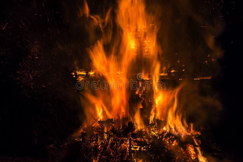 1,700 Ritual Bonfire Stock Photos - Free & Royalty-Free Stock Photos from  Dreamstime