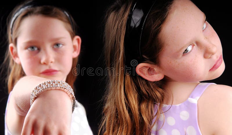 Rivalidade entre meninas imagens de stock Rivalidade entre meninas imagens de stock