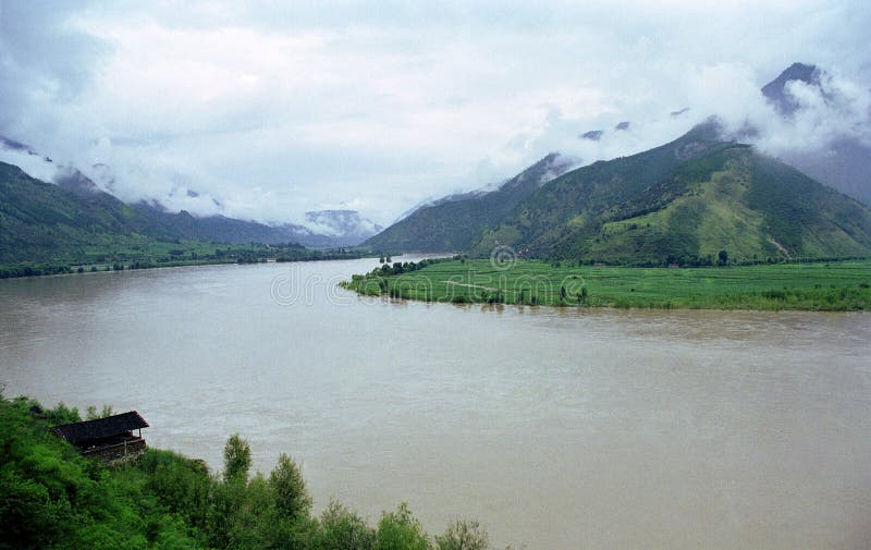 River and the mountain