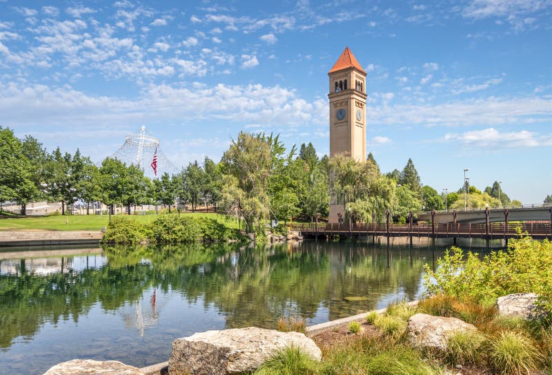 Riverfront Park, along the Spokane River in downtown Spokane, Washington, USA, with the Pavilion and clock tower in view royalty free stock photography Riverfront Park, along the Spokane River in downtown Spokane, Washington, USA, with the Pavilion and clock tower in view royalty free stock photography