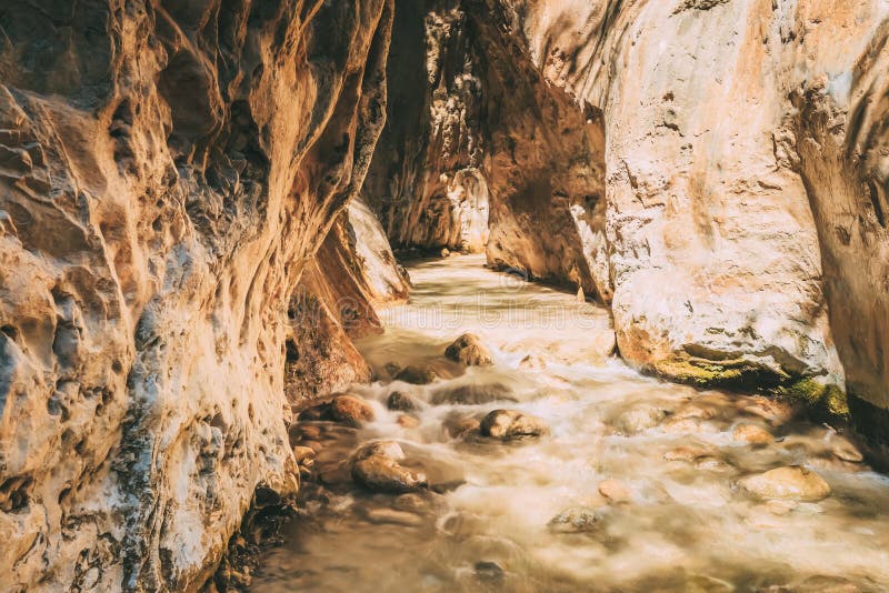 Rivierbed Rio Chillar River In Nerja, Malaga, Spanje stock afbeelding Rivierbed Rio Chillar River In Nerja, Malaga, Spanje stock afbeelding
