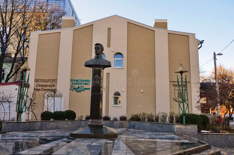 .Monument to Simon Petlyura petliura, the main chieftain of the troops and fleet of the Ukrainian People`s Republic