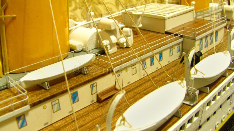 Rms Titanic Deck And Lifeboats Stock Photo - Image of sink 