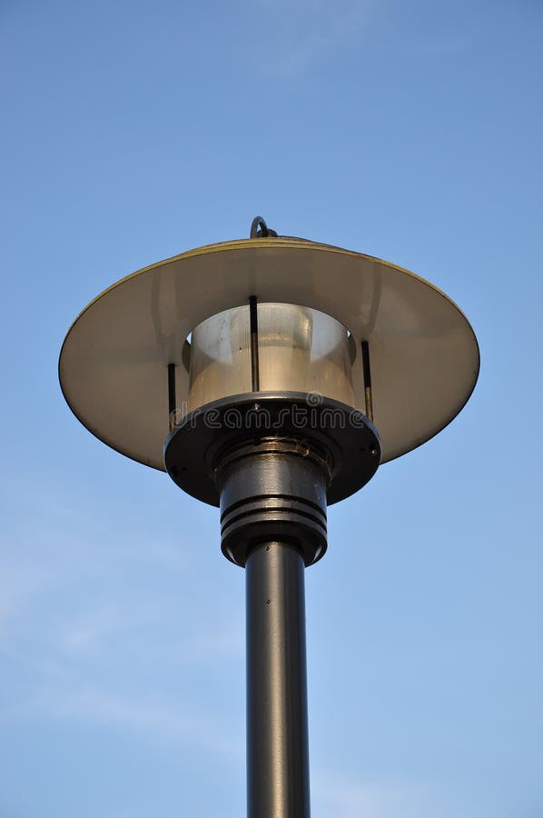 Road lamp