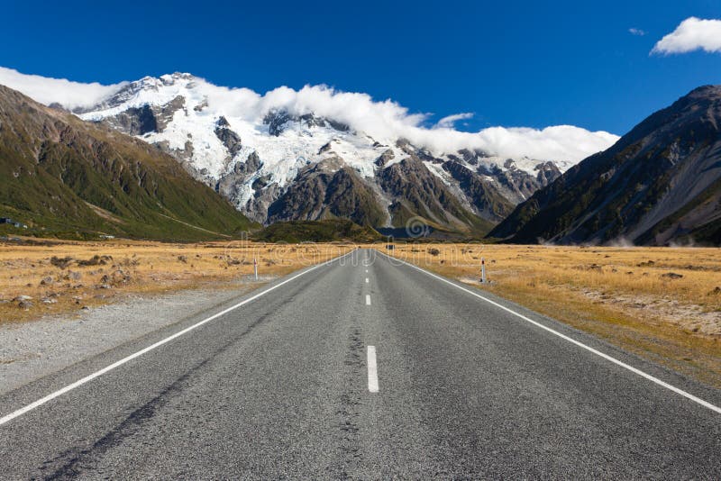 Road leading into Aoraki Mt Cook National Park NZ