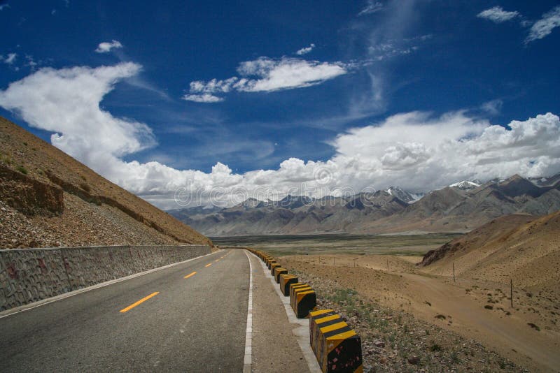 tibetan plateau travel