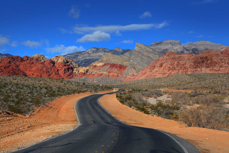 Road to Red rock canyon