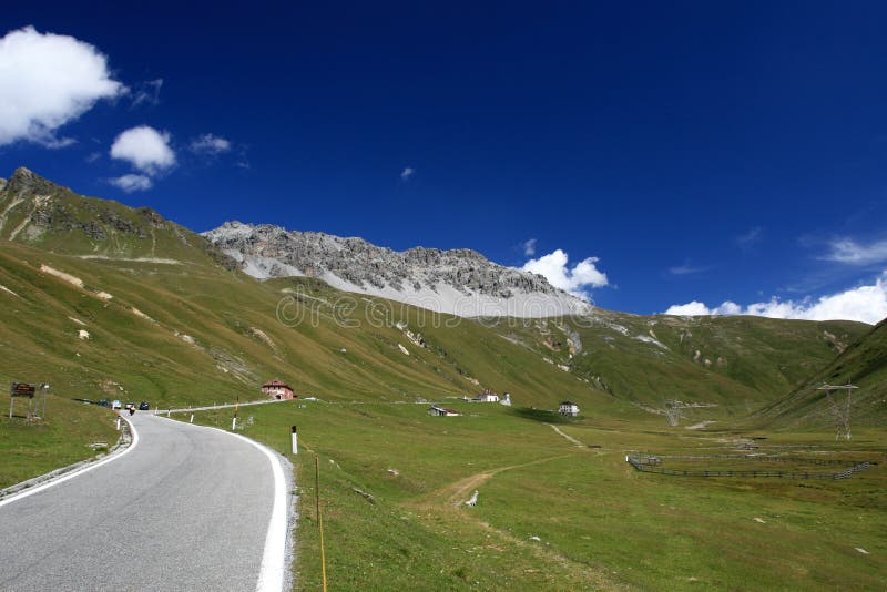 Road up to Passo Stelvio